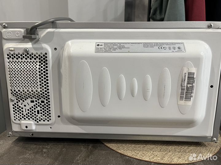Микроволновка LG