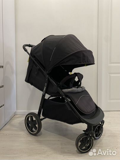Коляска прогулочная Ultima V2 X4 Black Happy Baby