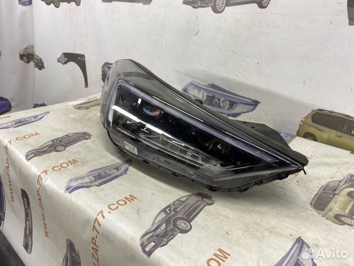 Фара передняя правая Hyundai Tucson 3