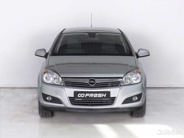 Opel Astra 1.6 AMT, 2011, 127 134 км