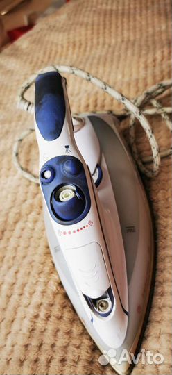 Утюг на запчасти, не работает