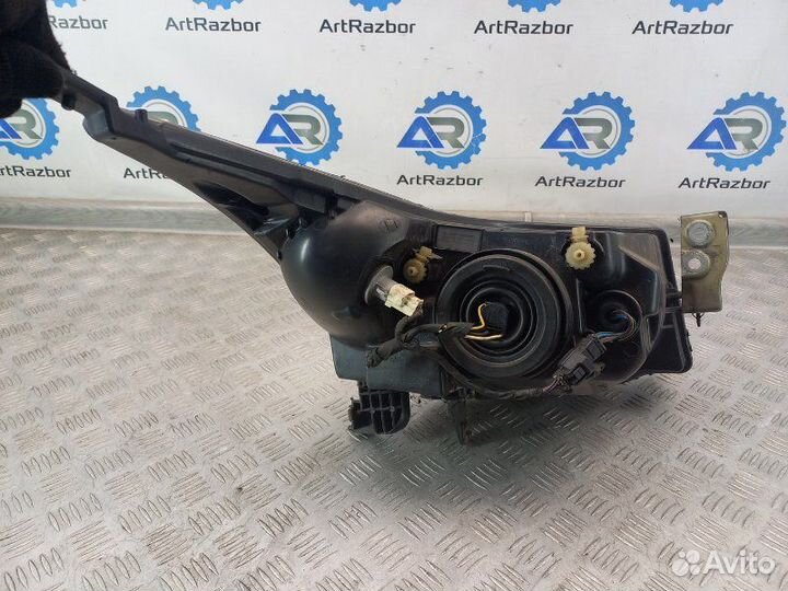 Фара левая Chevrolet Cruze 1 1.6 F16D4 115Л.С