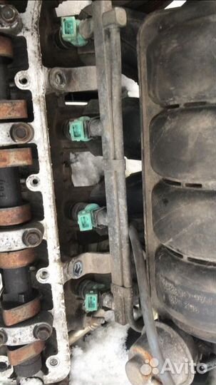 Топливная рампа с форсунками Chevrolet Rezzo