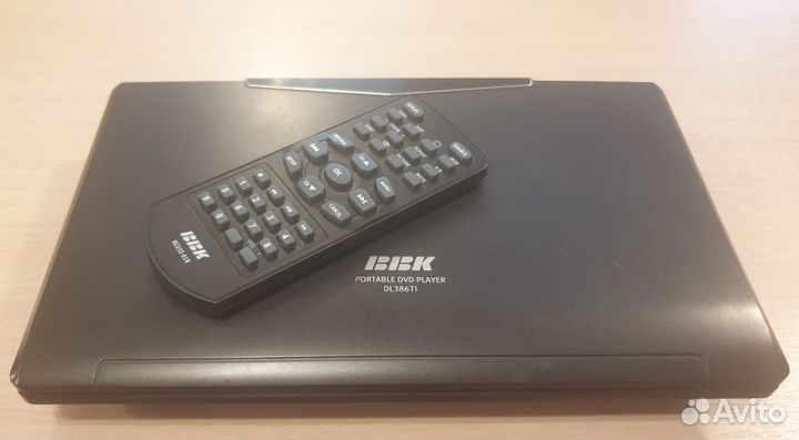 DVD-плеер BBK Dl386ti портативный