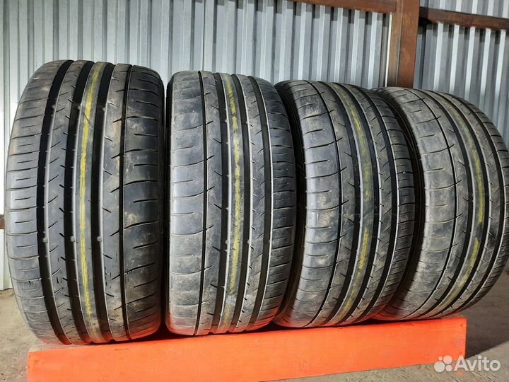 Dunlop SP Sport Maxx 050+ SUV 275/40 R20