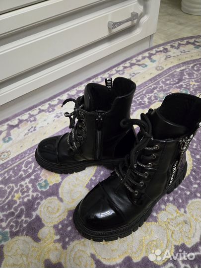 Ботинки демисезонные 33 размер