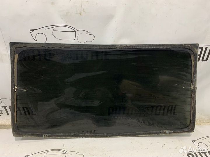 Стекло заднее Renault Logan K7J710 2008
