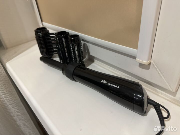 Фен-щетка Braun Satin hair 5