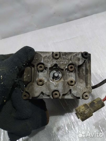 Блок ABS Land Rover Discovery 1 3.9л
