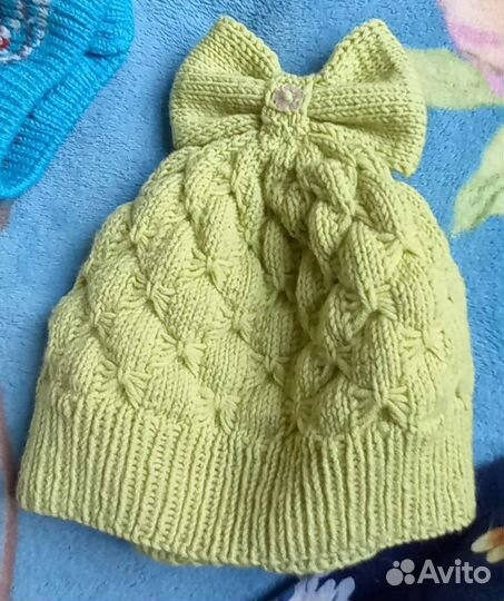 Шапка для девочки демисезонная на 5-7 лет