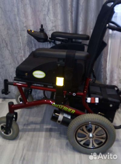 Инвалидная коляска с электроприводом новая
