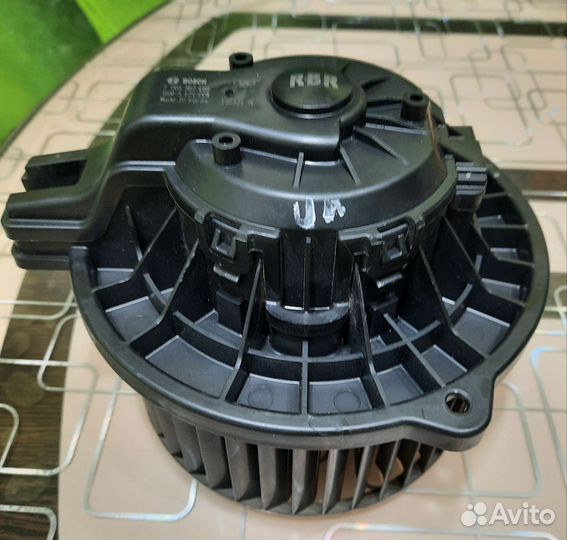 Мотор печки на hyundai solaris 2010-17