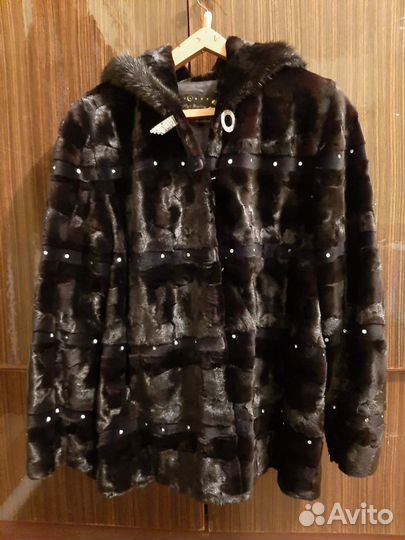 Полушубок норковая с капюшоном