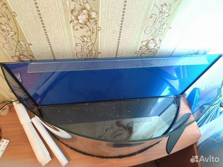 Аквариум с тумбой