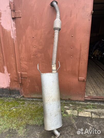 Средняя часть глушителя с катализатором