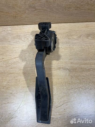 Педаль газа Opel Vectra C 300951