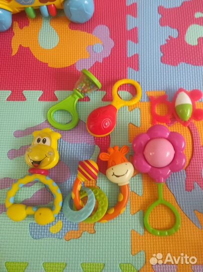 Погремушки прорезыватели