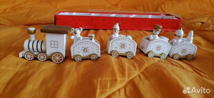 Паровозик новогодний, ручной работы, сувенирная иг