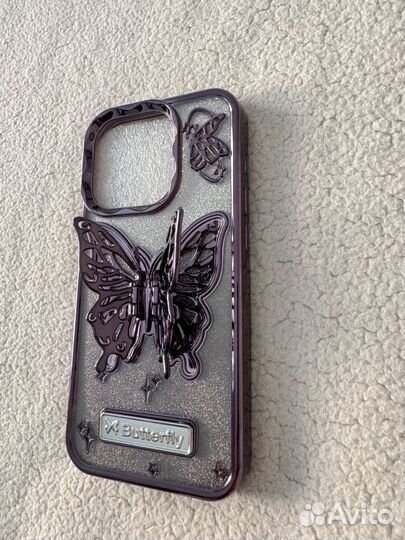 Чехол на iPhone 15 pro с бабочкой Новый