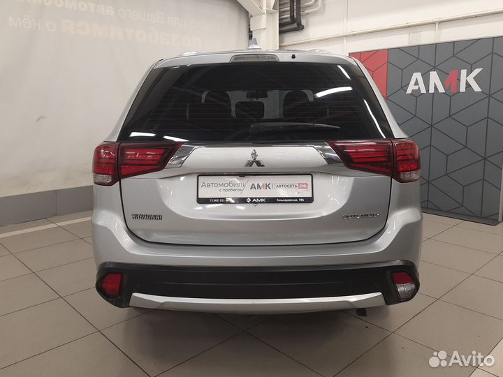 Mitsubishi Outlander 2.0 CVT, 2018, 102 000 км