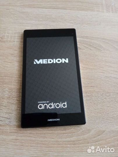 Планшет Medion lifetab Intel Atom 8 Zoll