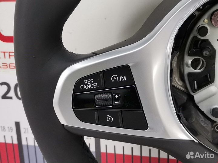 Руль для BMW 5-Series (G30/G31/G38) 32308008180