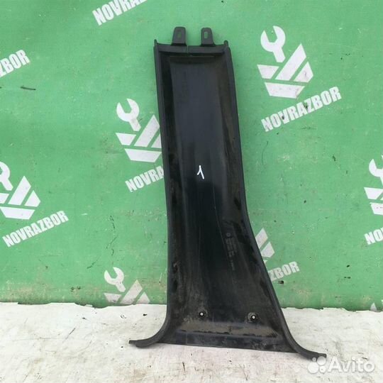 Обшивка стойки Фольксваген Пассат Б3