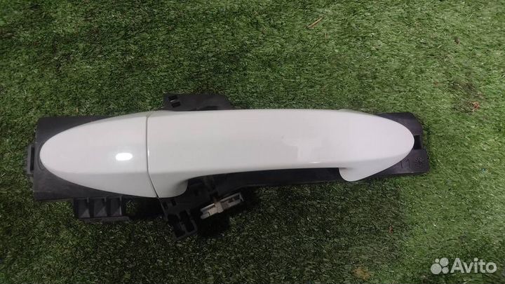 Ручка наружная двери задней левой Ford Fiesta (CB