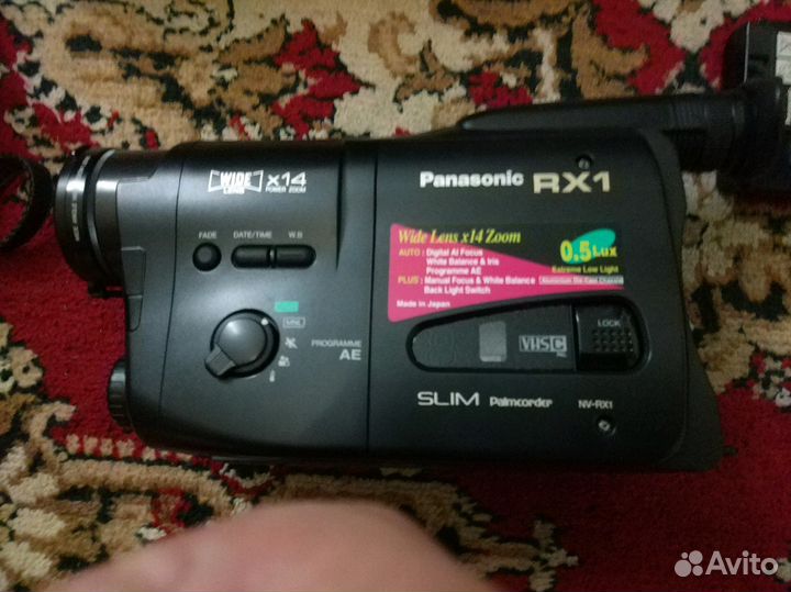 Кассетная видеокамера Panasonic RX1