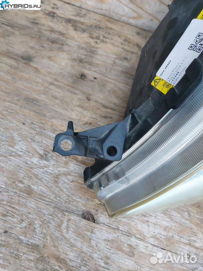 Фара левая Toyota Prius 2 NHW20 2011 81185-47150