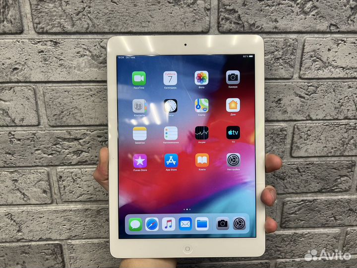 iPad Air 128GB Wi-Fi