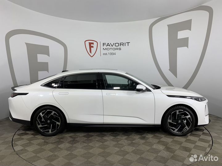 Changan Lamore 1.5 AMT, 2023, 304 км