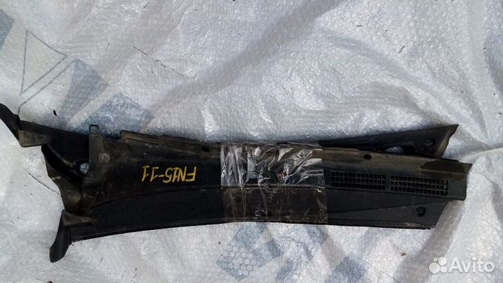 Решетка дворников Nissan Pulsar, FN15, FNN15, HNN1