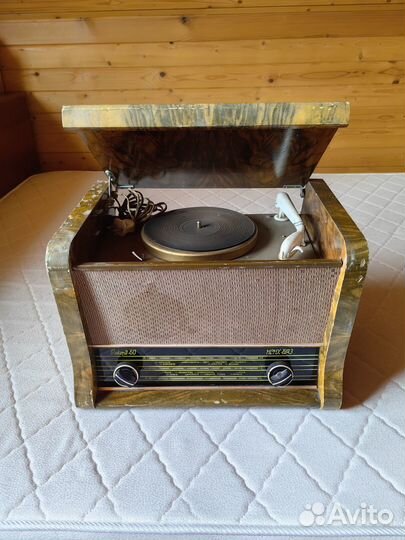 Радиола рекорд 60