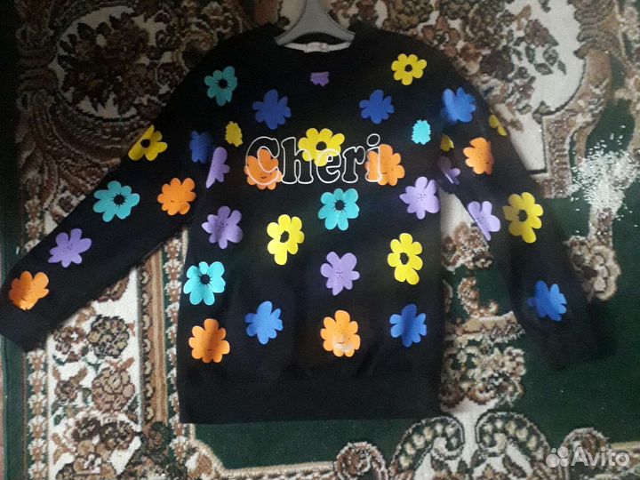 Свитшот новый