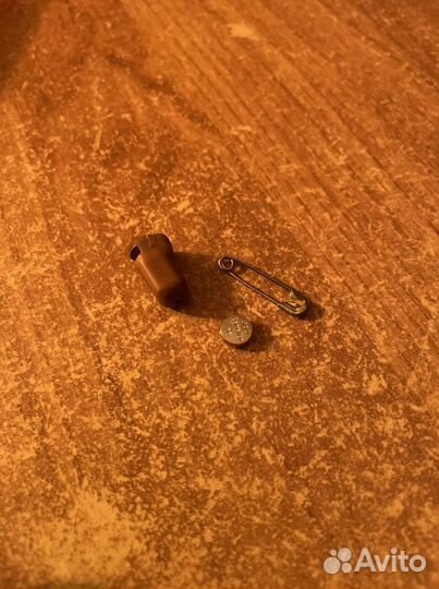 Беспроводной микро-наушник