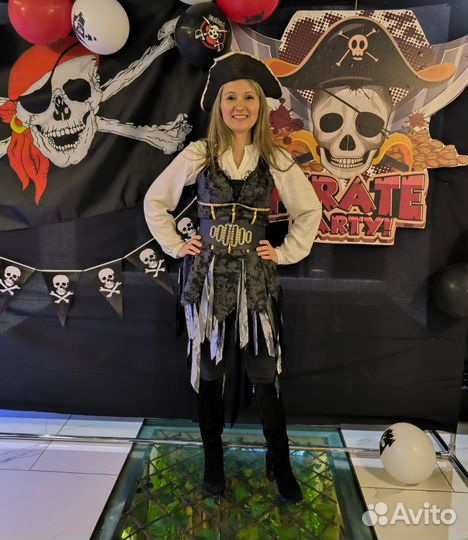 Костюм пиратки или гладиаторши