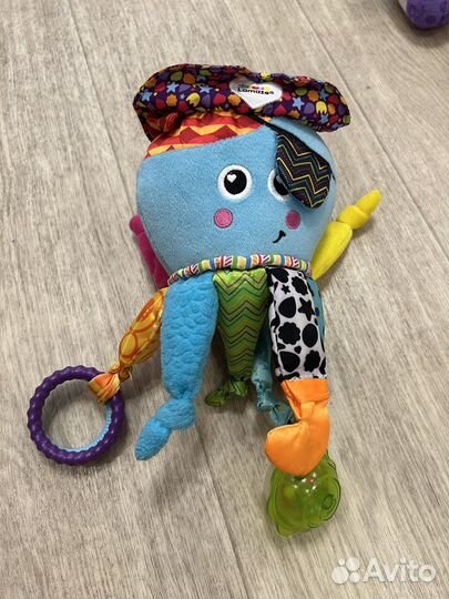 Игрушка lamaze капитан кальмар