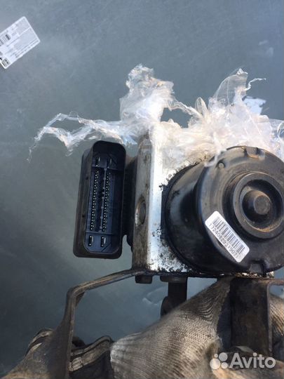 Блок abs Mazda 3 1.6