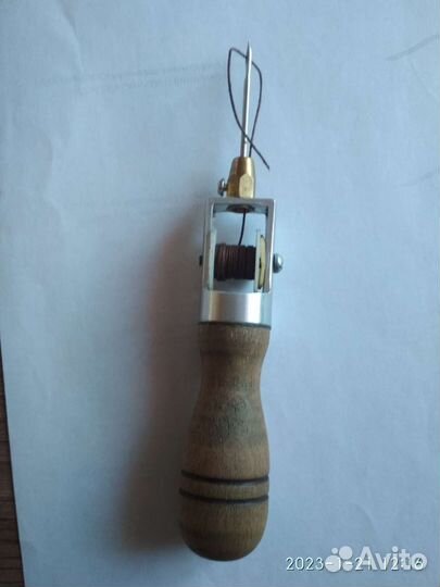 Ручная швейная машинка