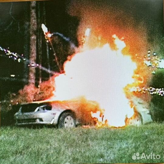 Joji - Smithereens (Spotify Blue)