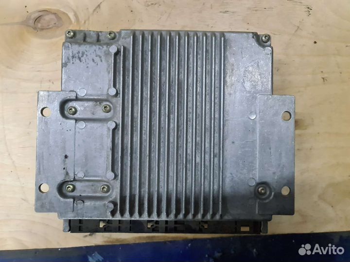 Моторник двигателя M111 Mercedes CLK208