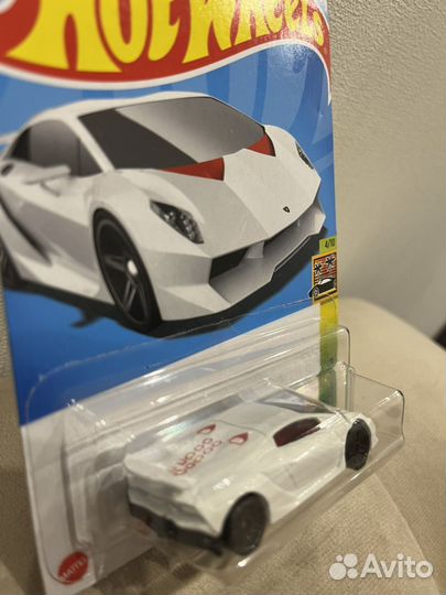 Hot wheels lamborghini sesto