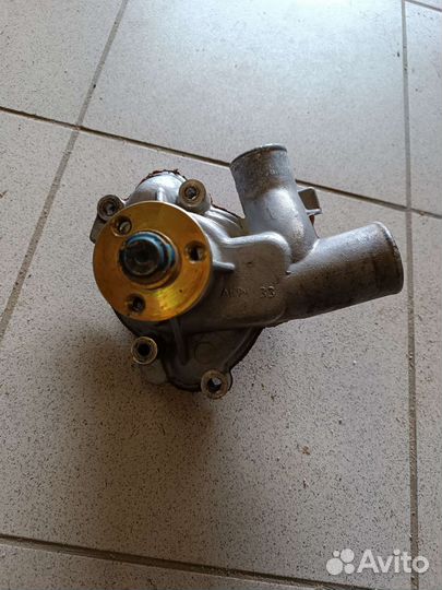Водяная помпа змз 406