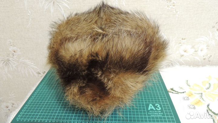 Шапка-ушанка из енота