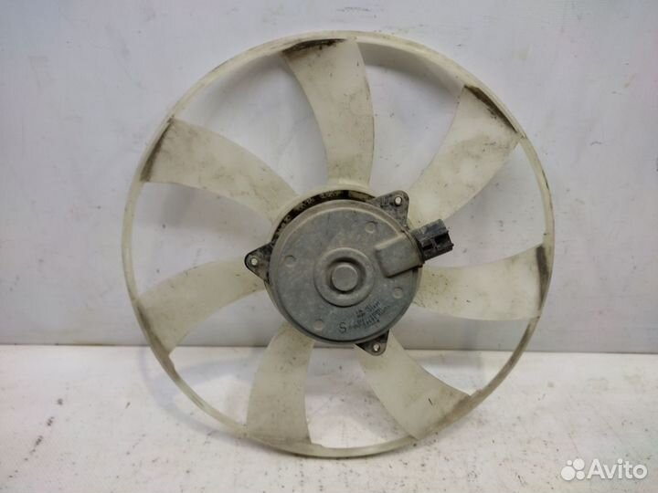 Мотор вентилятора охлаждения Toyota Rav4 XA30