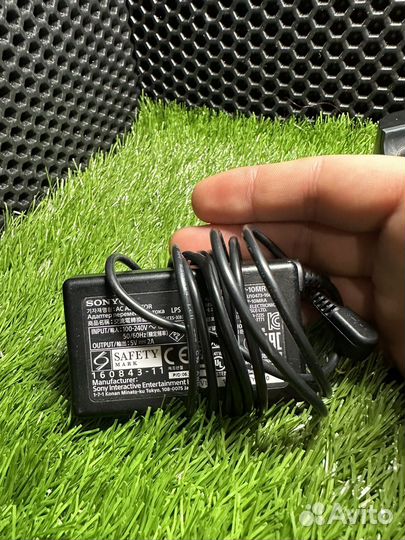 Зарядная станция для геймпадов ps4 оригинал