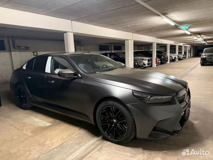 BMW M5 4.4 AT, 2024, 20 км