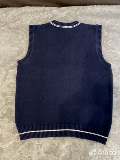 Жилет вязаный для мальчика 140