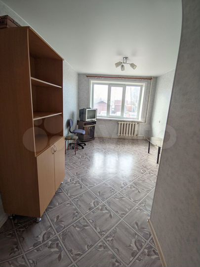 2-к. квартира, 47 м², 1/9 эт.